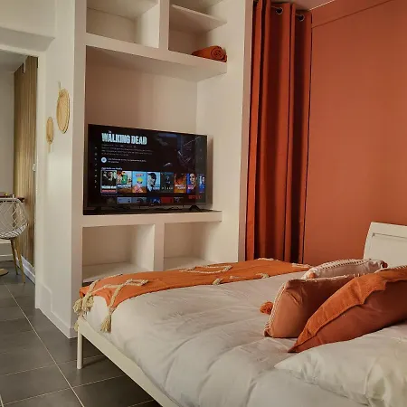 Appart' Terracotta - Champs Elysees 20 Mn - Netflix Maisons-Laffitte Buitenkant foto